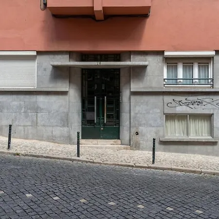 T2 With Ac And Patio Near Av Da Liberdade Apartamento