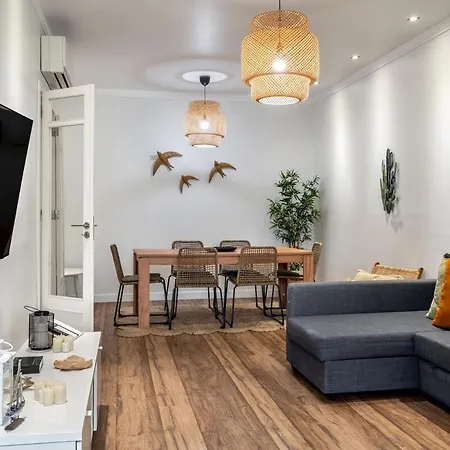 T2 With Ac And Patio Near Av Da Liberdade Apartamento