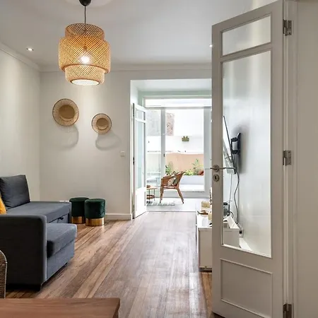 דירה T2 With Ac And Patio Near Av Da Liberdade