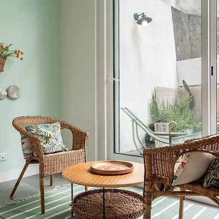 T2 With Ac And Patio Near Av Da Liberdade ליסבון